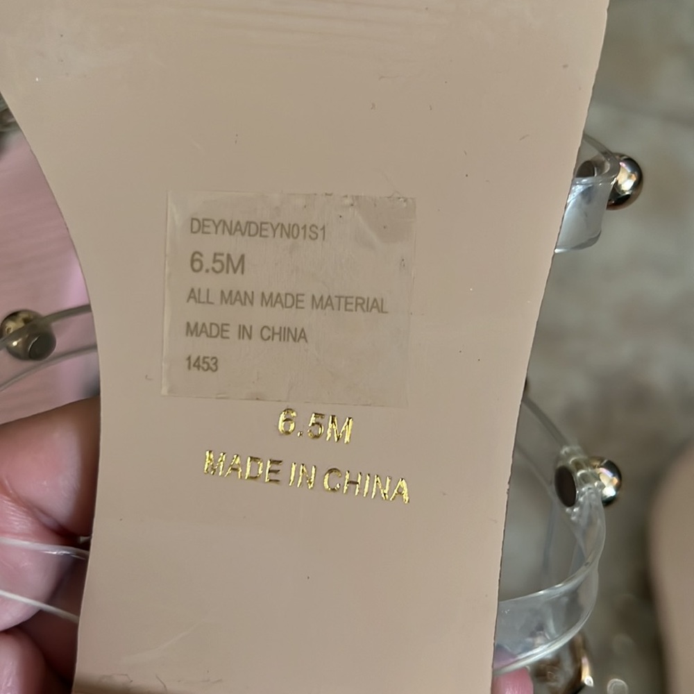 Steve Madden sandals - Picture 2 of 5